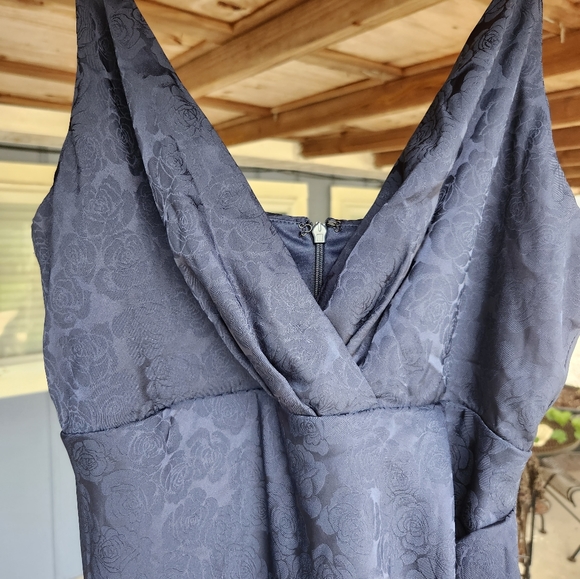 15 Lulu navy blue burnout evening gown. P2p 18 medium gorgeous evening gown. - Picture 3 of 9